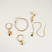Load image into Gallery viewer, Asymmetric Earring set
